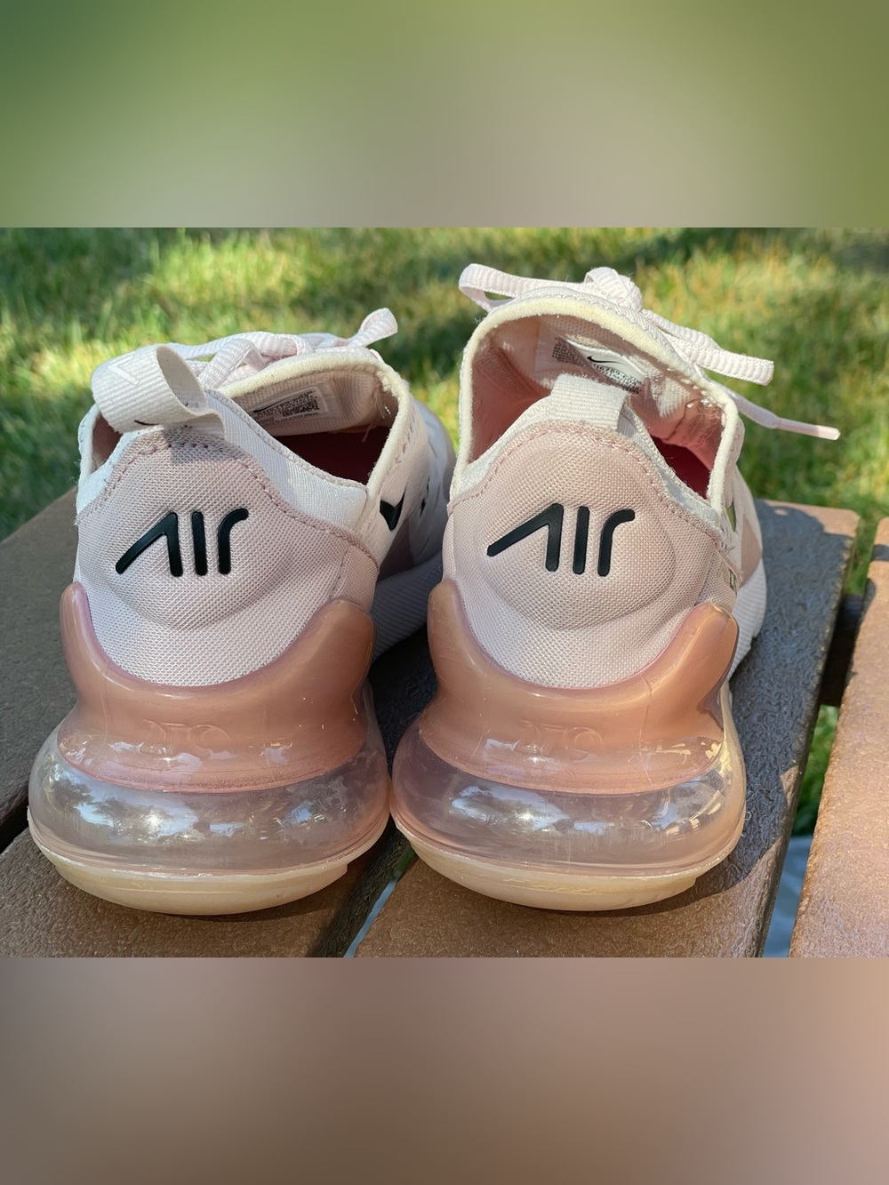 Nike Air Max 270 Pink White Black Women’s Sneakers Size 7.5 - Picture 4 of 8